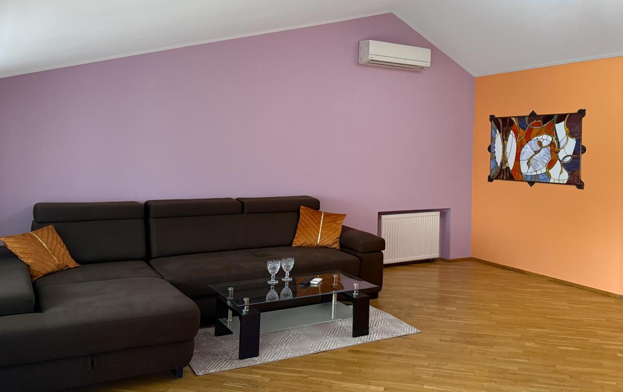 Grand Apartments On Rynok Square ลวีฟ ภายนอก รูปภาพ