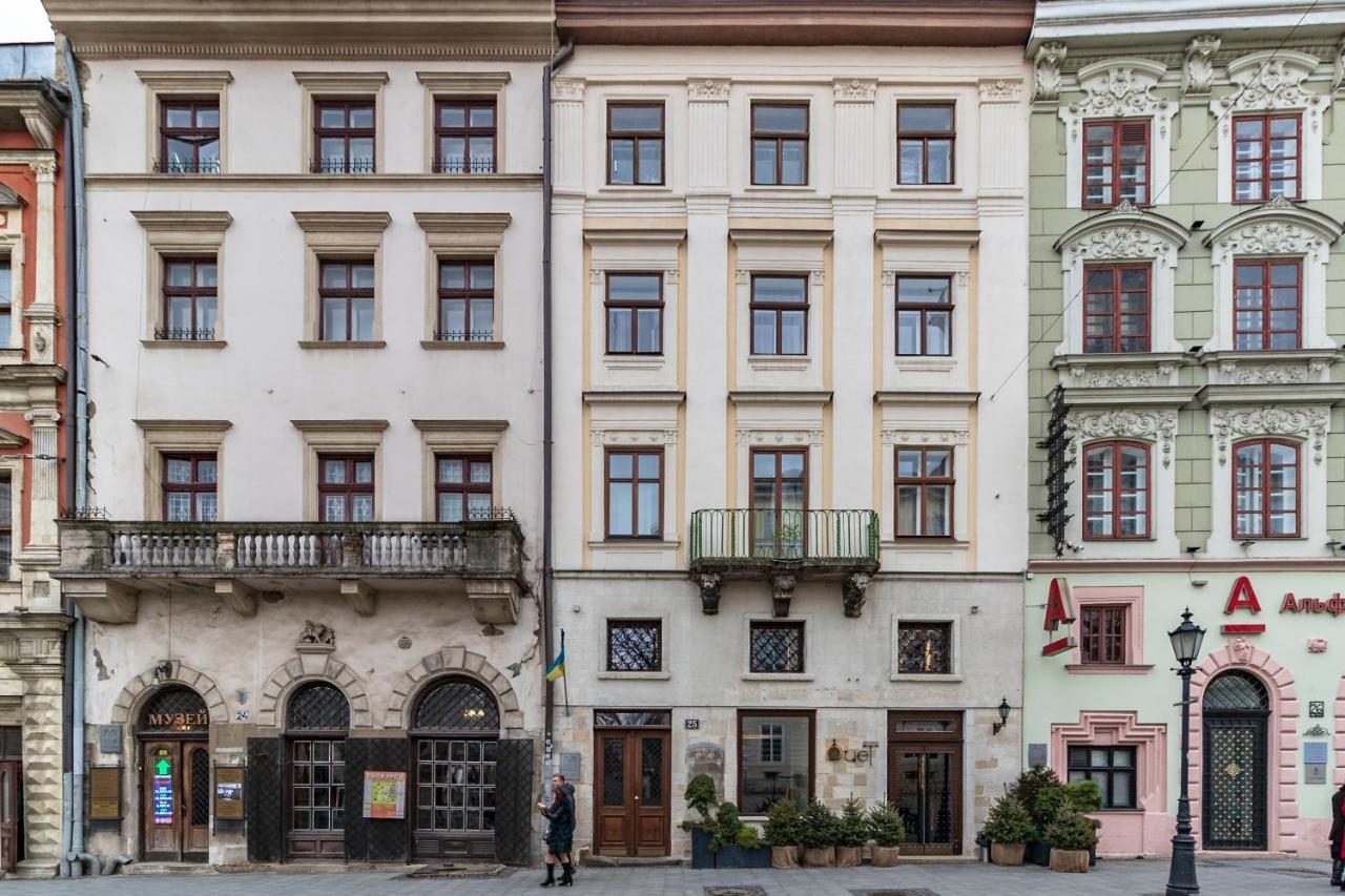 Grand Apartments On Rynok Square ลวีฟ ภายนอก รูปภาพ